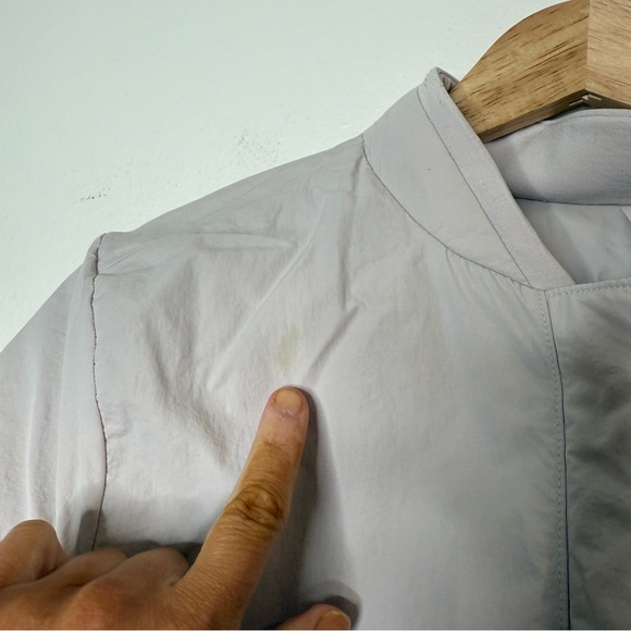 Lululemon Women’s Reversible Bomber Jacket in Pale Blush Pink size 4 - Picture 8 of 16